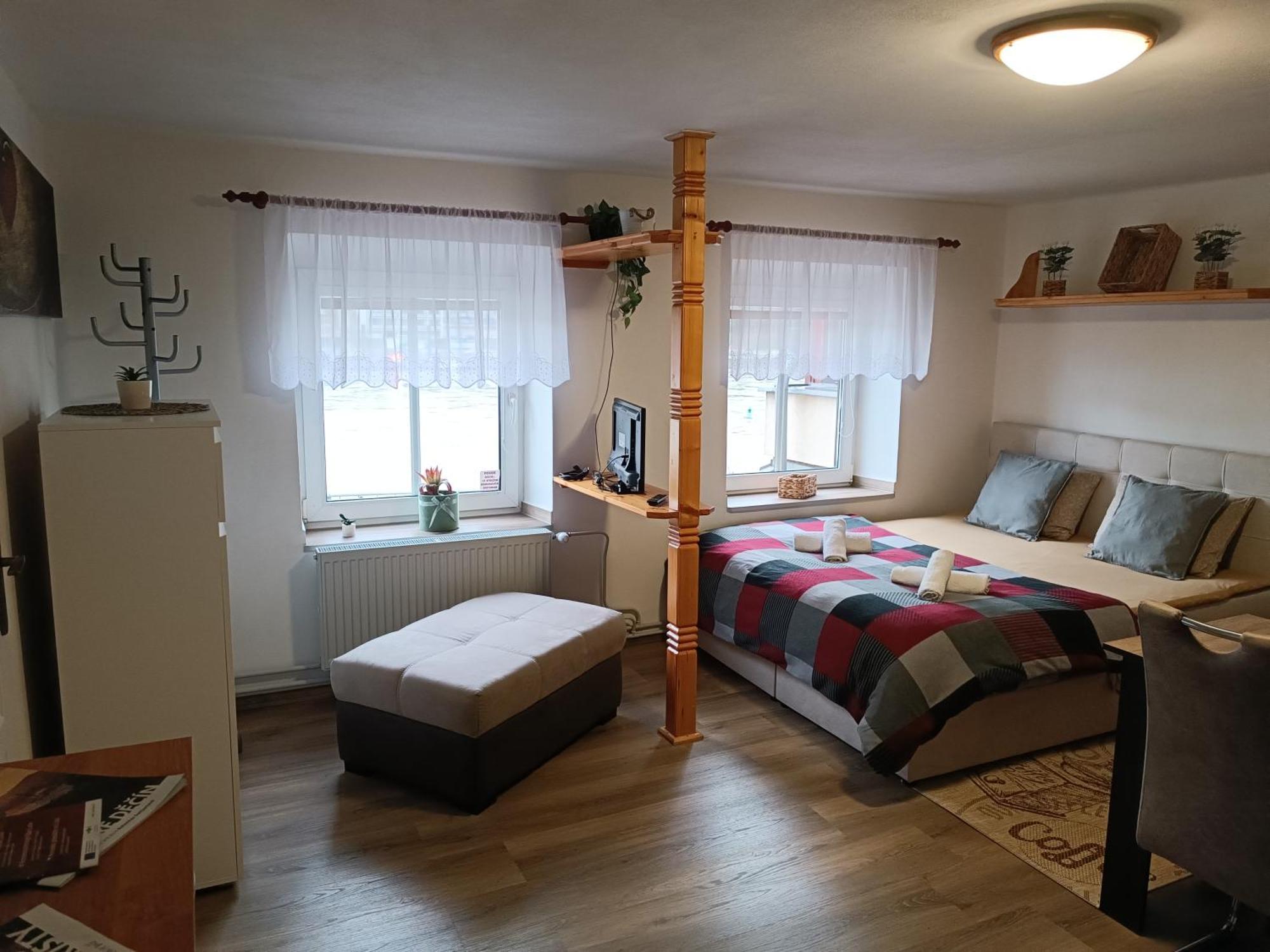 U Bocmana S Vyhledem Na Zamek A Labe Apartment เดชชิน ภายนอก รูปภาพ
