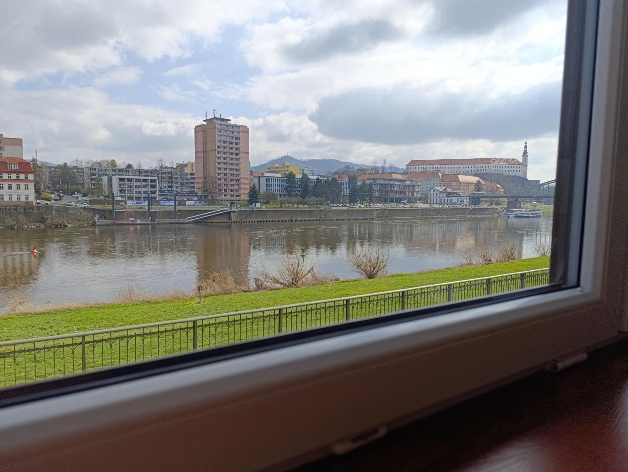 U Bocmana S Vyhledem Na Zamek A Labe Apartment เดชชิน ภายนอก รูปภาพ